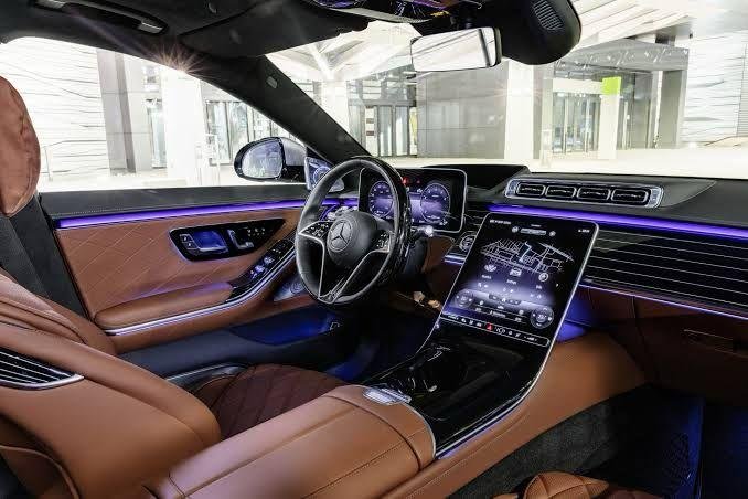 E200